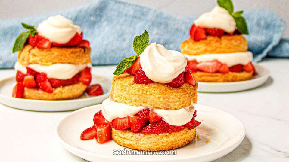 Olahan Makanan dan Minuman dari Buah Stroberi